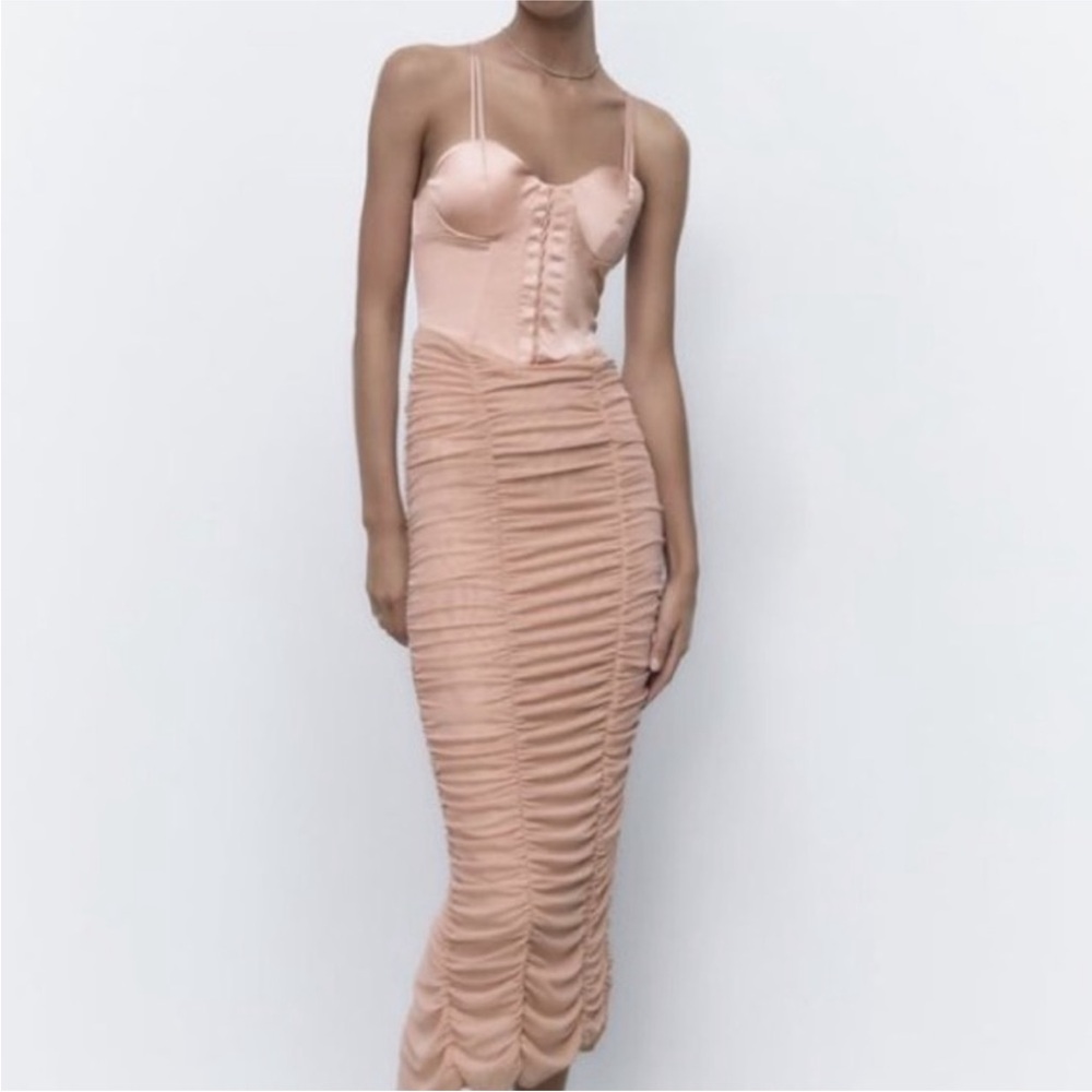 ZARA DRAPED TULLE CORSETRY-INSPIRED DRESS - Picture 4 of 6